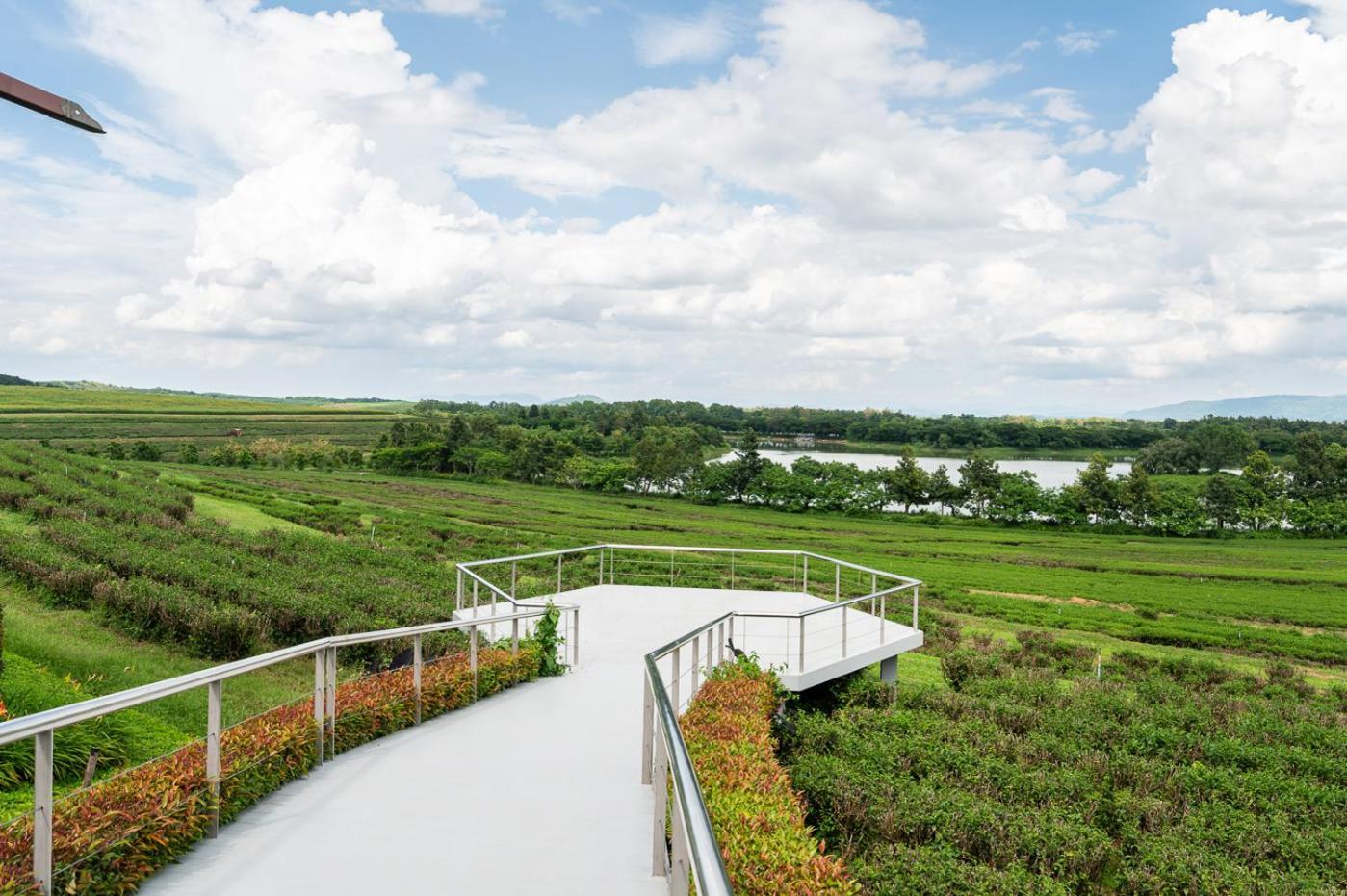 Kokotel Chiang Rai Airport Suites Ban Prong Phra Bat Nok Экстерьер фото